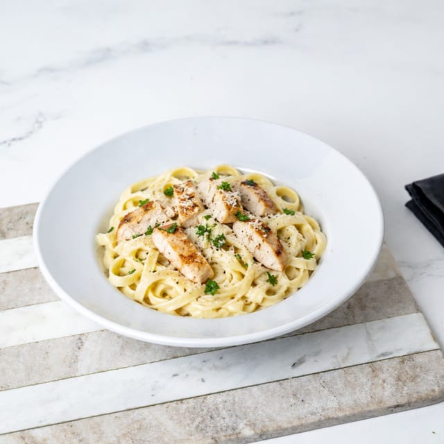 Tio Chicken Alfredo.